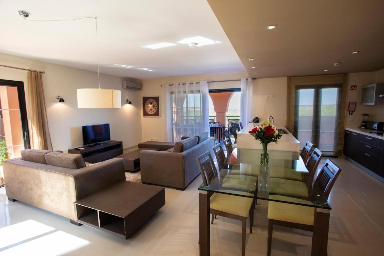 3 bedroom Villa with Private Pool